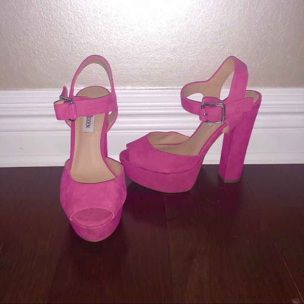 Steve Madden Jilly Suede Platform Sandal